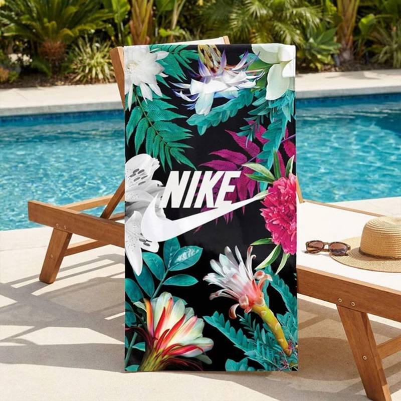 حوله استخری nike سایز 150 در 75 کد 209